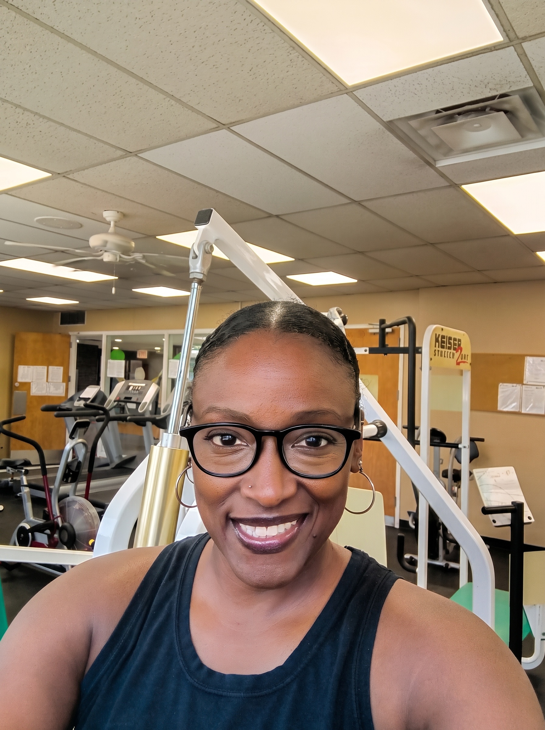 Moiche Crawford, founder of Thrive 91:16 Fitness, in studio portrait